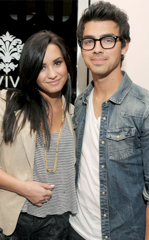 Demi Lovato, Joe Jonas Demi Lovato, Joe Jonas